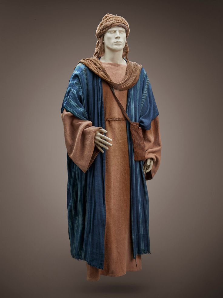 traje